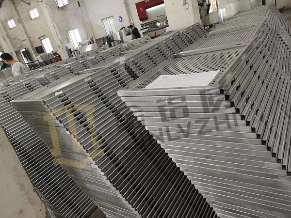 鋁合金空調(diào)罩生產(chǎn)廠家